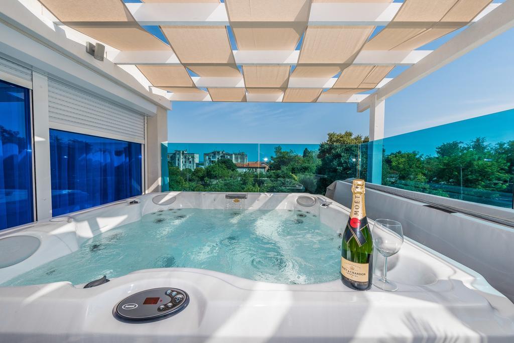 Luxury Apartments Villa Morea Задар Стая снимка